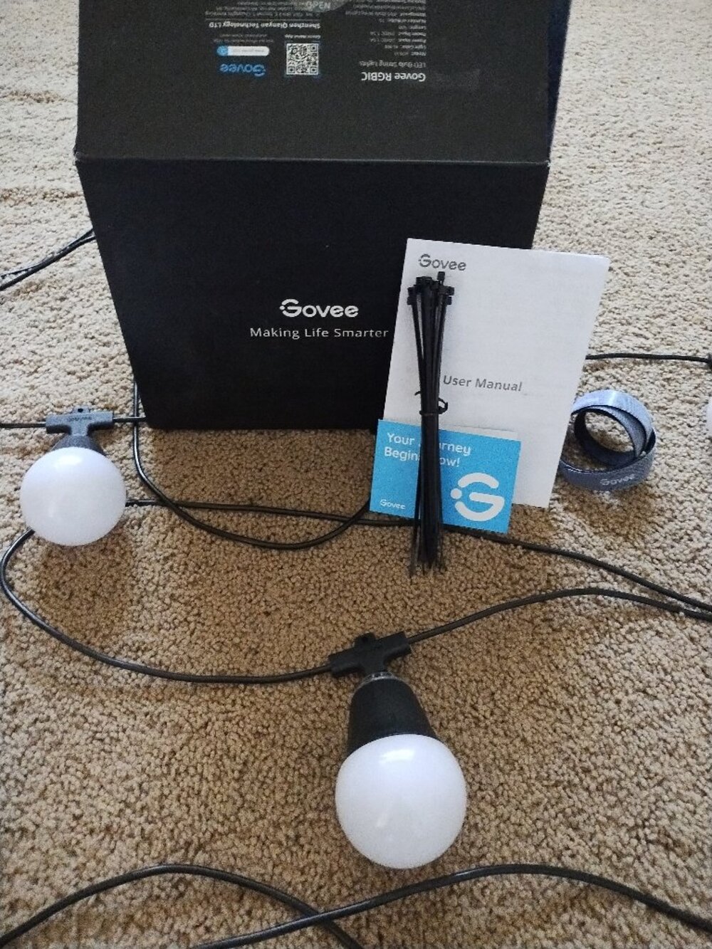 Govee Smart String Lights 15 Bulbs Programmable Waterproof Like NEW!